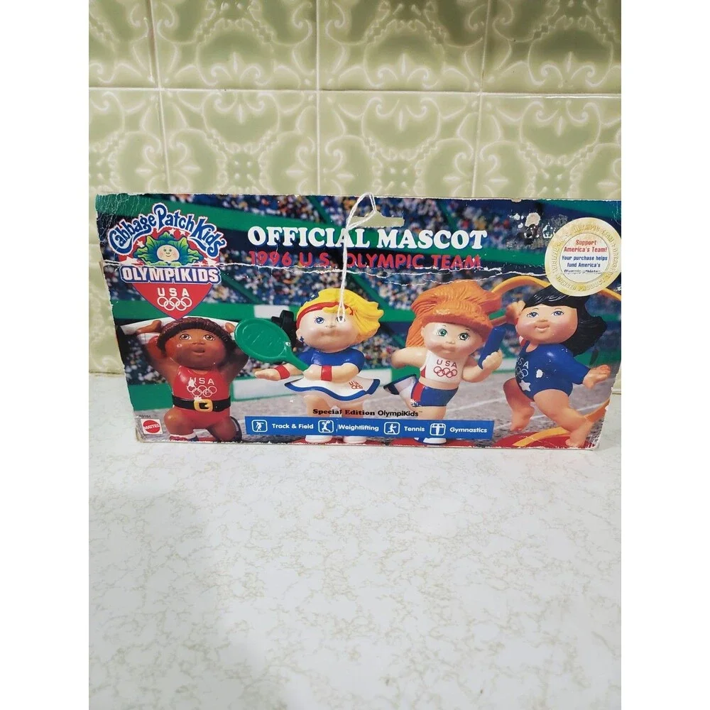 Cabbage Patch Kids 1995 OlympiKids Special Edition Toys Figures New Damaged Box